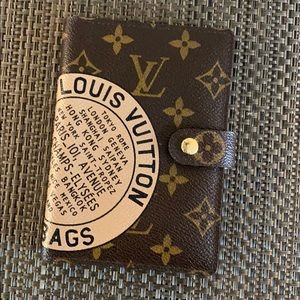 Louis Vuitton Small Ring Agenda Cover “Trunks”
